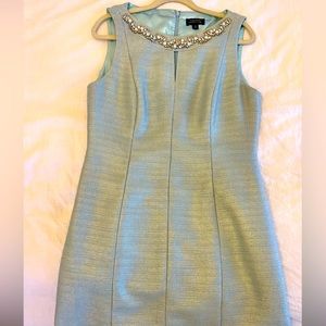 Beautiful Tahiti sleeveless dress in a gorgeous spa blue color. Size 10